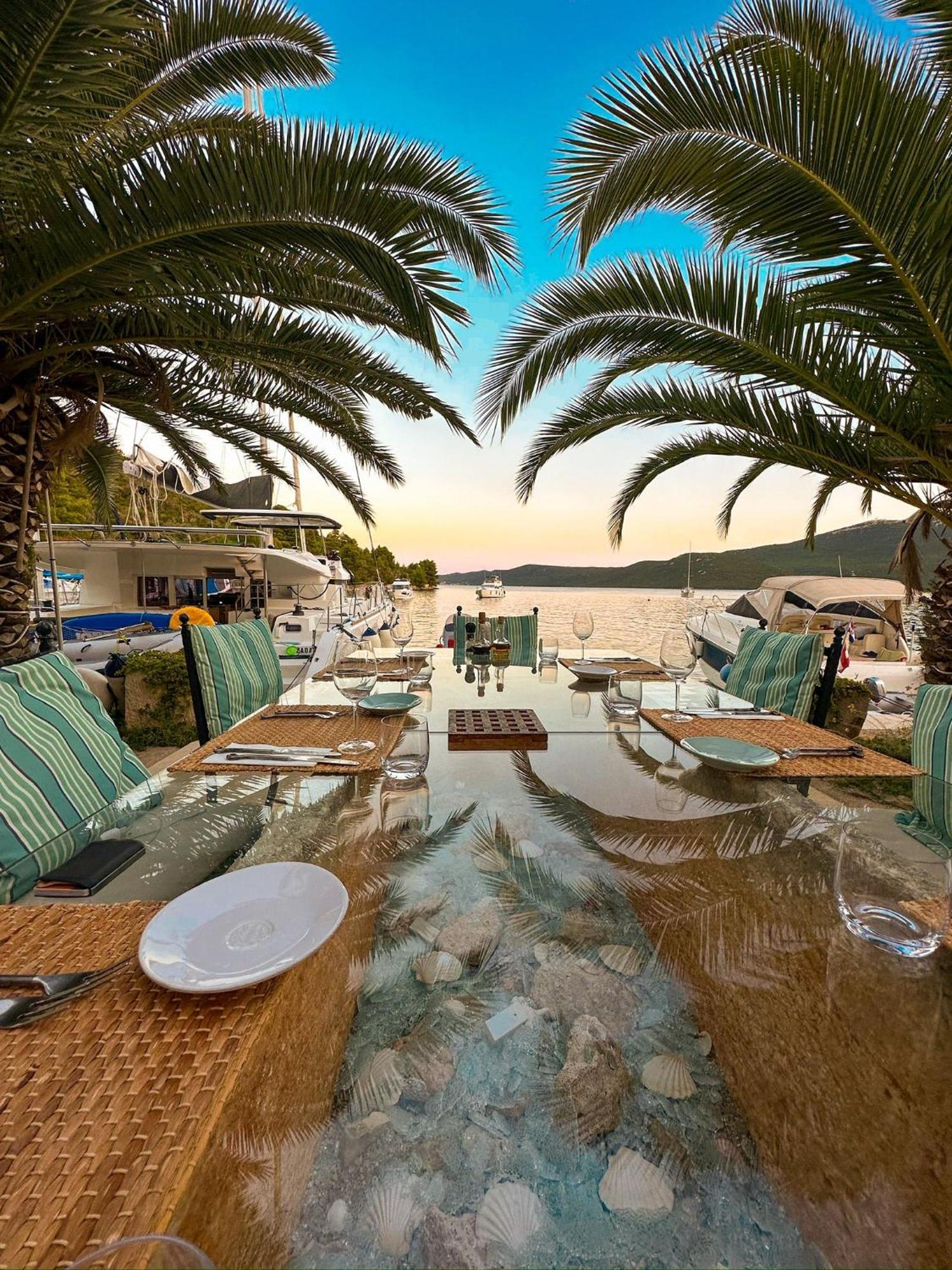 Villa Rava Hotel & Restaurant Exteriör bild